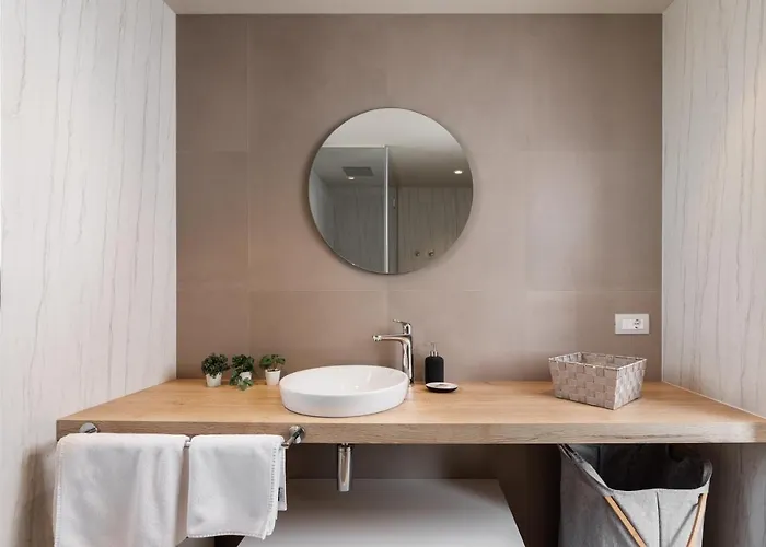 ヴィラ Adoral ラビン